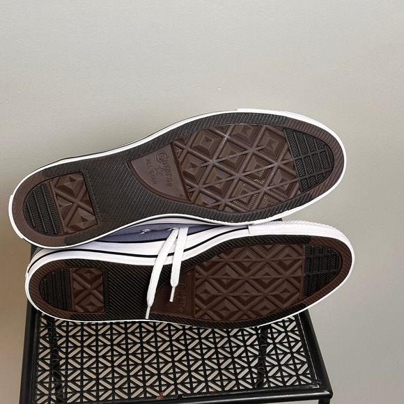 Converse Chuck Taylor All Star High Top Sneakers‎ Mens 10.5 Stingray Grey NWB - Picture 4 of 6